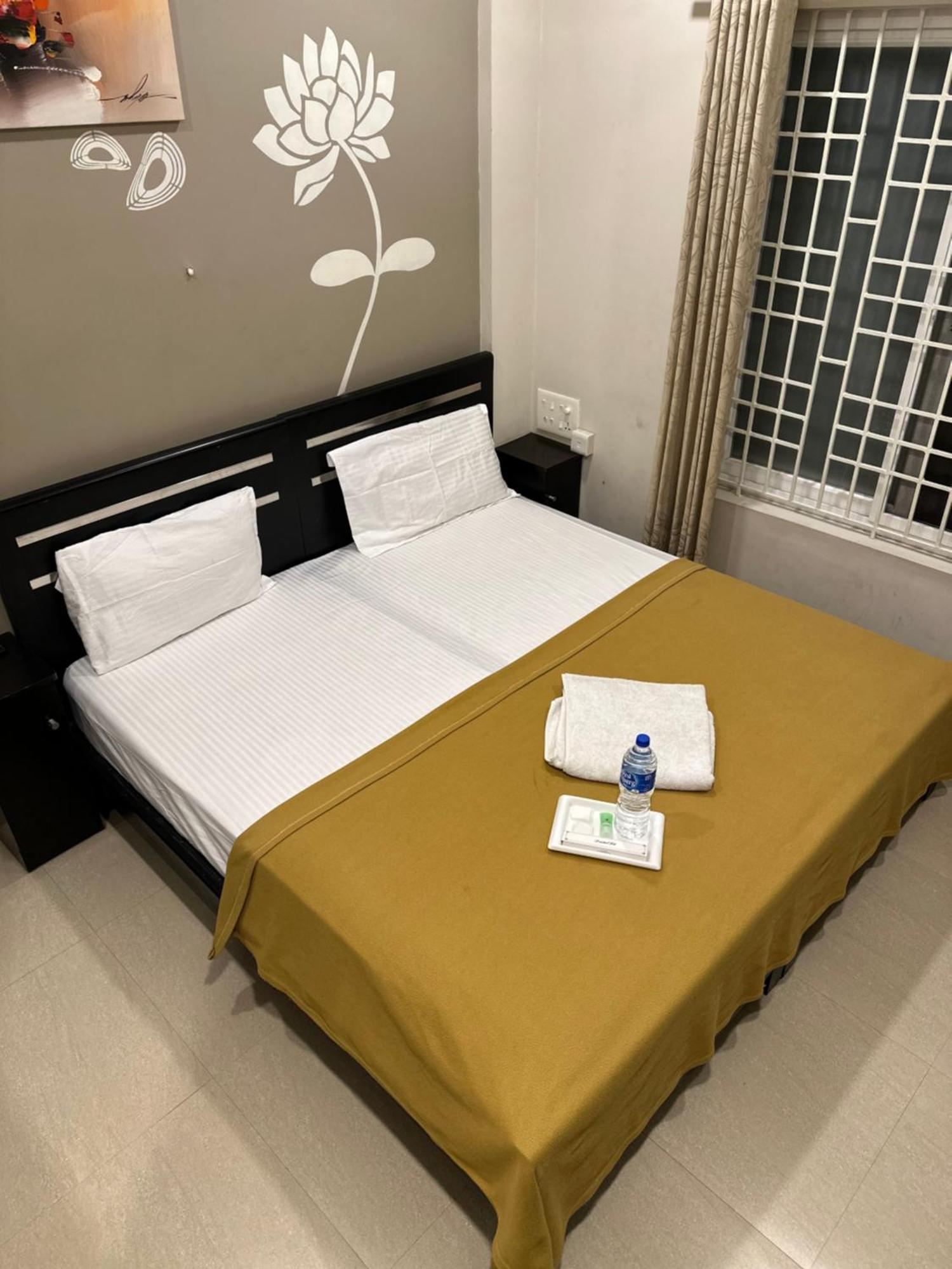 Отель Metro Residency Коччи Экстерьер фото