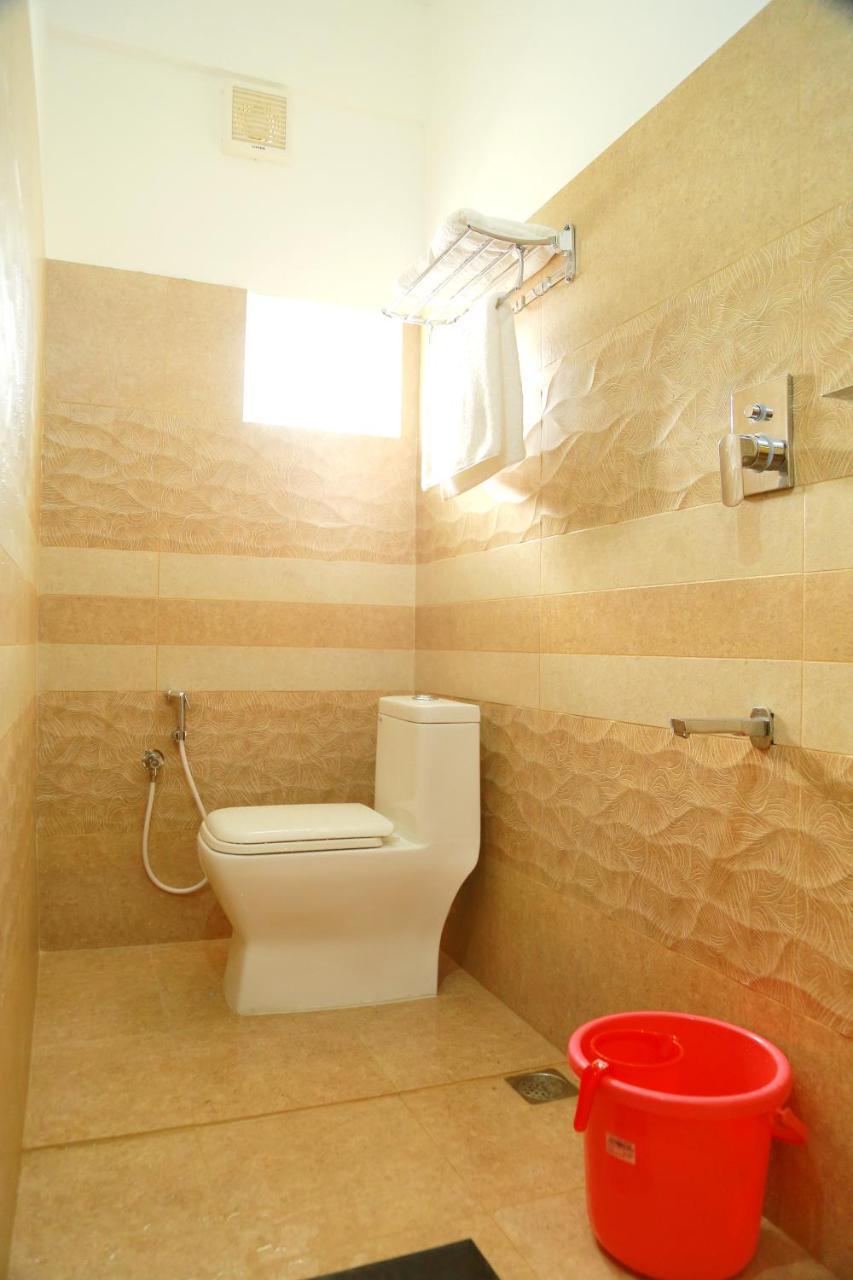 Отель Metro Residency Коччи Экстерьер фото
